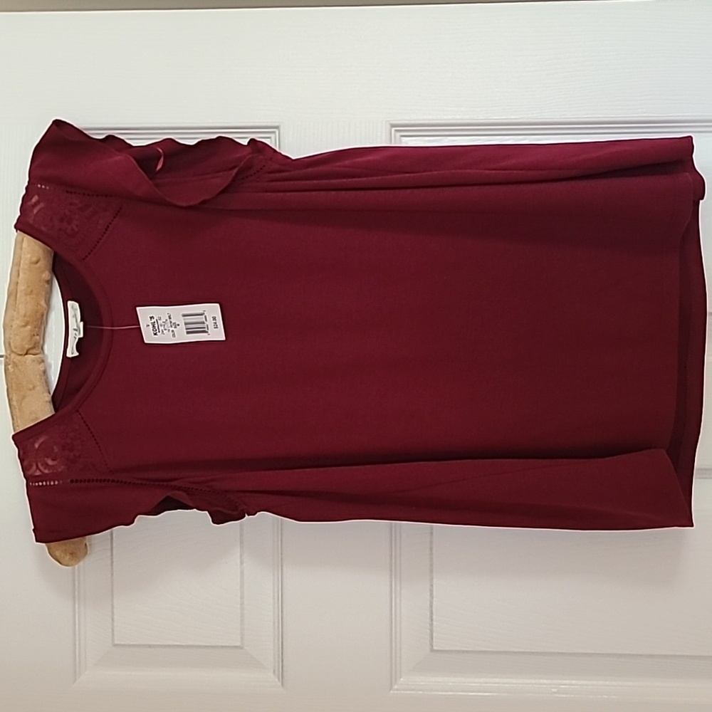 NWT top